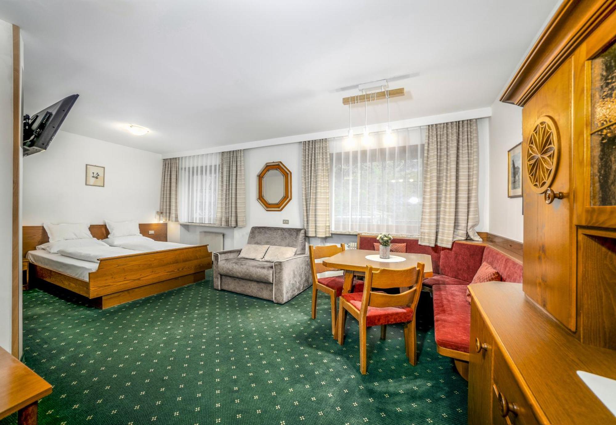 Cesa Panaval Apartments Santa Cristina Val Gardena Номер фото